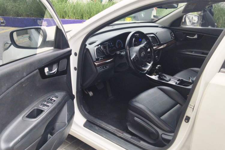 Used Kia K4 2017 1.6T Automatic T-DLX Turbo Driver Seat