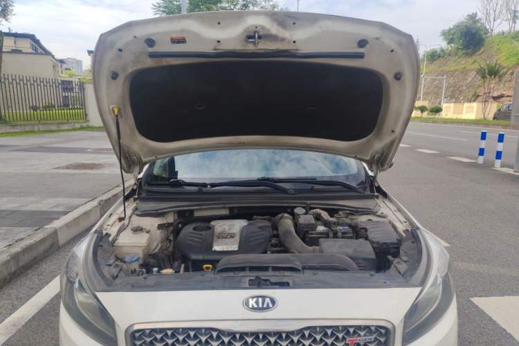 Used Kia K4 2017 1.6T Automatic T-DLX Turbo Engine Bay