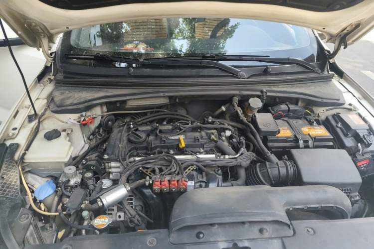 Used Kia K4 2017 1.8L Automatic GLS Special Engine Bay