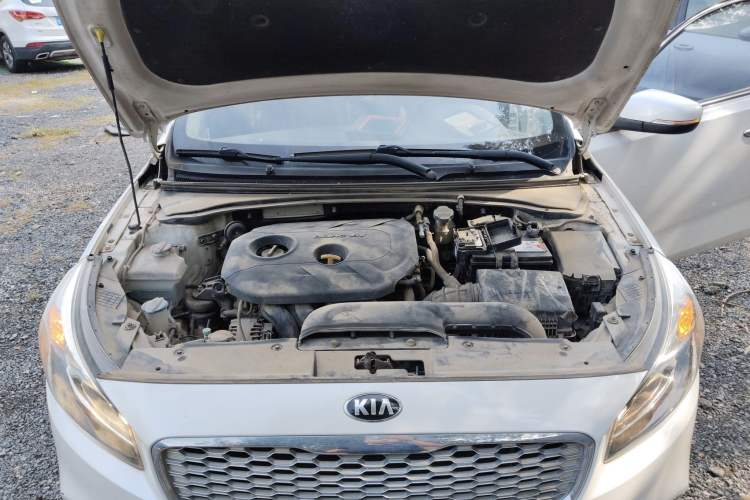 Used Kia K4 2017 1.8L Automatic GLS Special Engine Bay