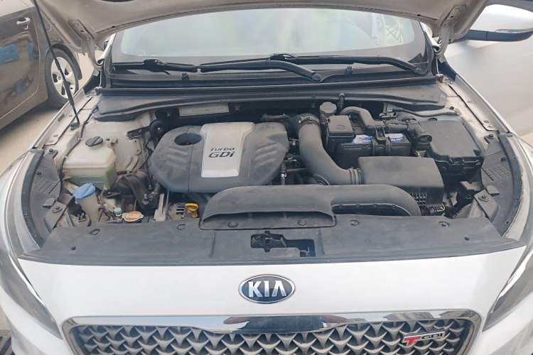 Used Kia K4 2017 1.6T Automatic T-DLX Turbo Engine Bay