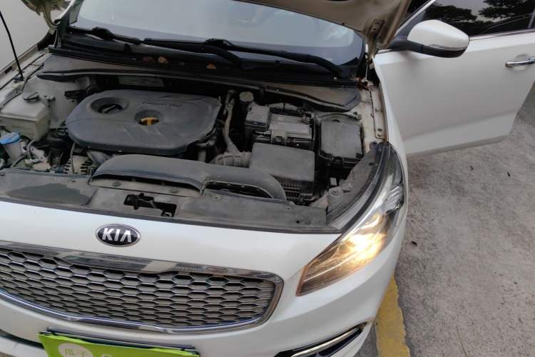 Used Kia K4 2017 1.8L Automatic GLS Special Engine Bay Left
