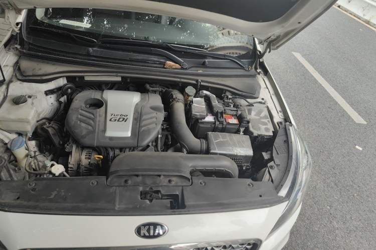 Used Kia K4 2017 1.6T Automatic T-DLX Turbo Engine Bay Left
