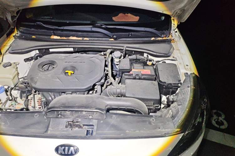 Used Kia K4 2017 1.8L Automatic GLS Special Engine Bay Left
