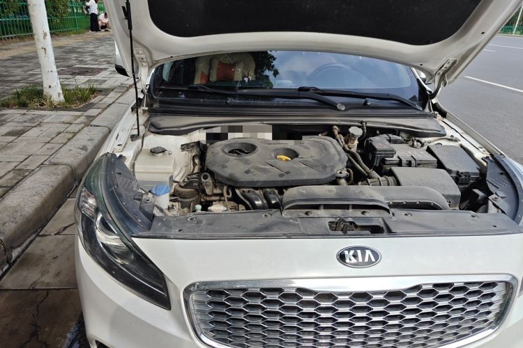 Used Kia K4 2017 1.8L Automatic GLS Special Engine Bay Right