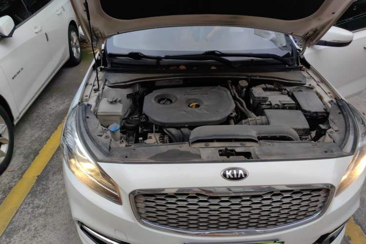 Used Kia K4 2017 1.8L Automatic GLS Special Engine Bay Right