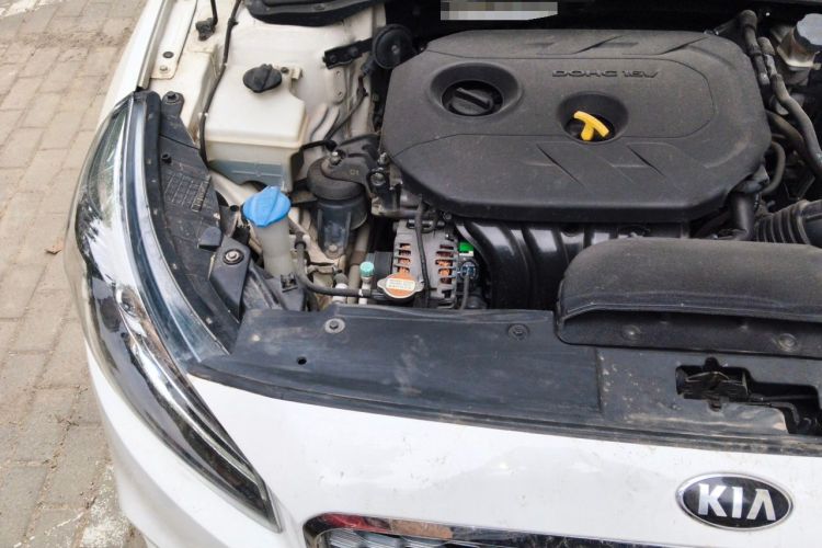Used Kia K4 2017 1.8L Automatic GLS Special Engine Bay Right