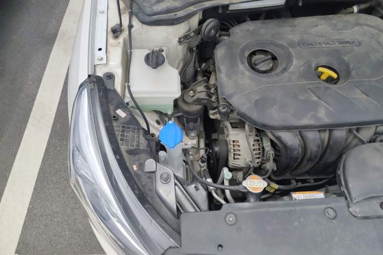Used Kia K4 2017 1.8L Automatic DLX Special Engine Bay Right