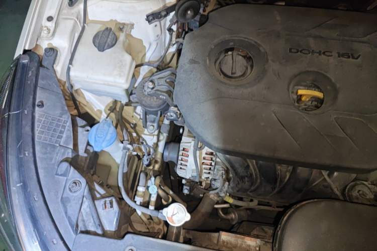 Used Kia K4 2017 1.8L Automatic GLS Special Engine Bay Right