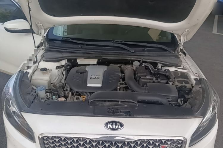 Used Kia K4 2017 1.6T Automatic T-DLX Turbo Engine Bay