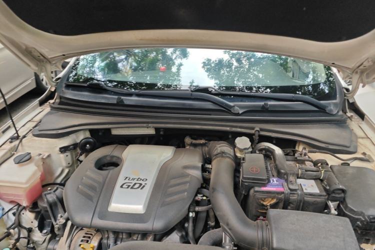 Used Kia K4 2017 1.6T Automatic T-DLX Turbo Engine Bay