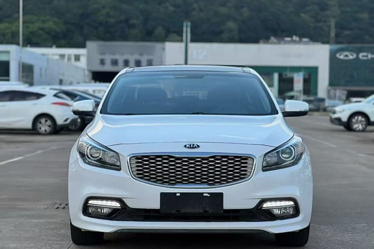 Used Kia K4 2017 1.8L Automatic GLS Special Exterior 1