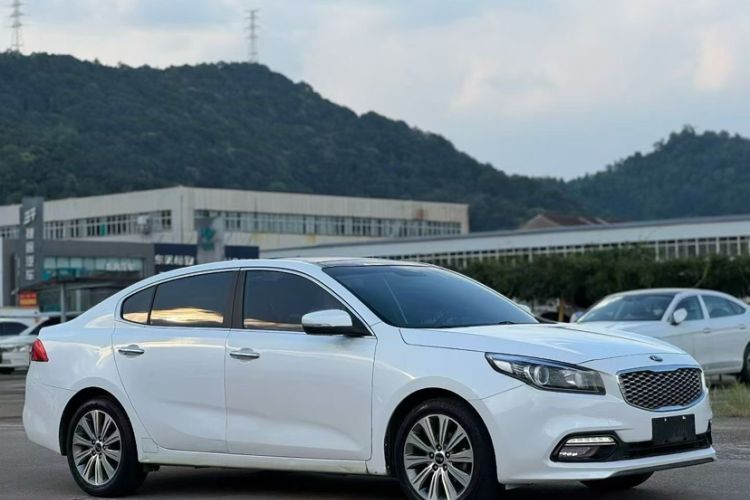 Used Kia K4 2017 1.8L Automatic GLS Special Exterior 2