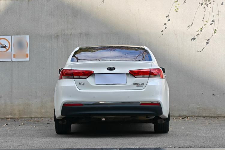 Used Kia K4 2017 1.6T Automatic T-DLX Turbo Exterior 4