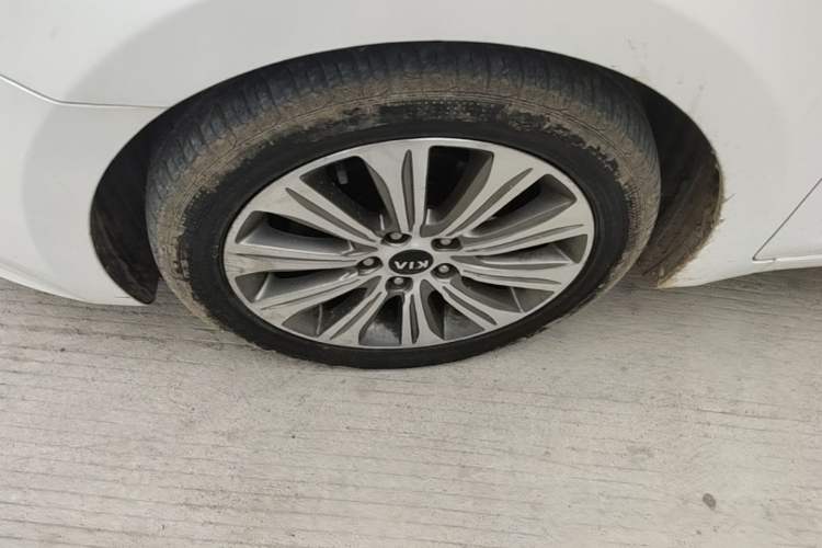 Used Kia K4 2017 1.8L Automatic DLX Special Exterior 4