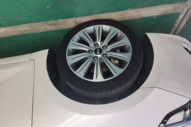 Used Kia K4 2017 1.8L Automatic GLS Special Exterior 4