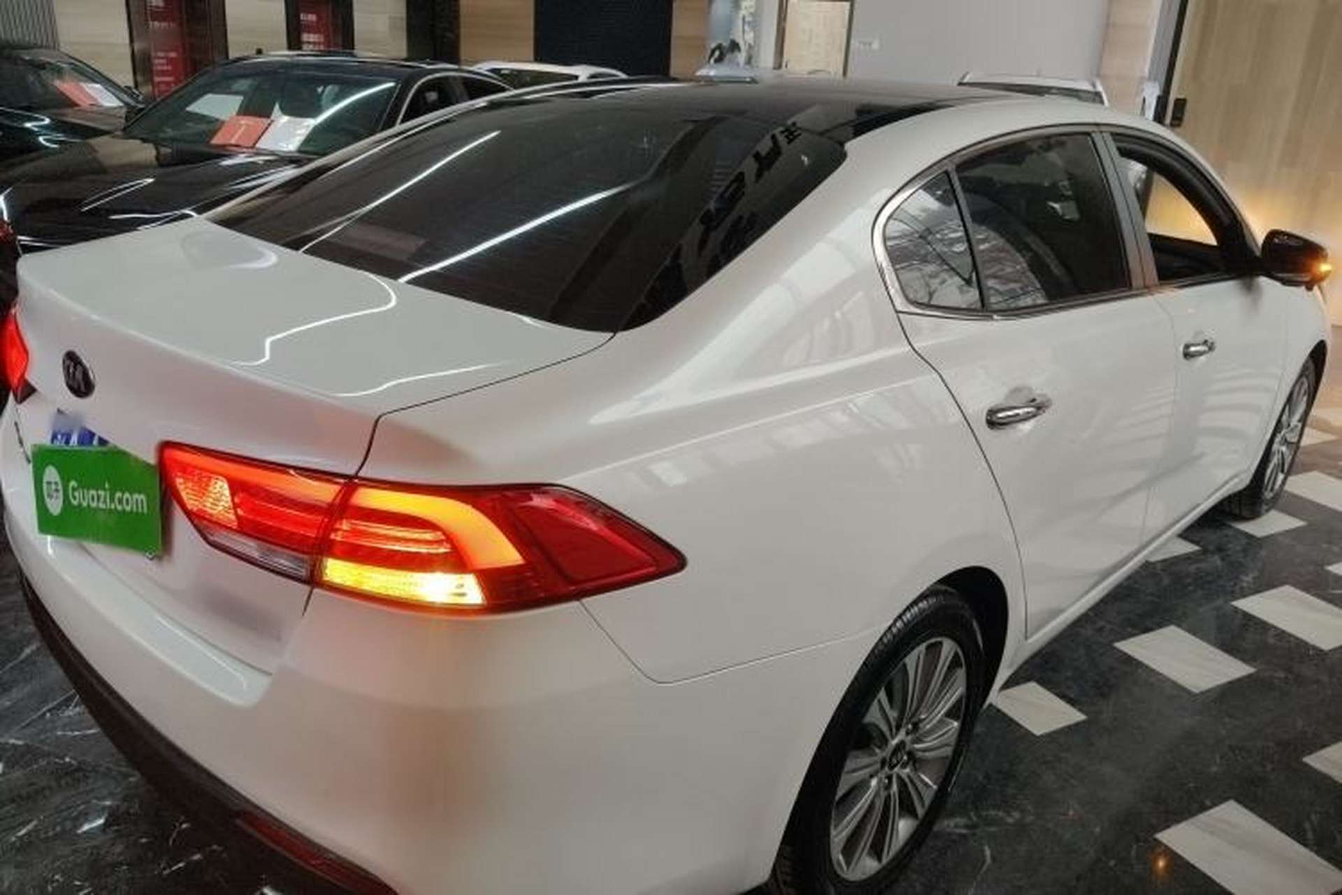 Used Kia K4 2017 1.8L Automatic GLS Special Exterior 5
