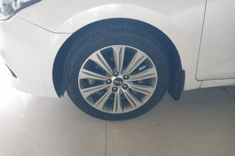Used Kia K4 2017 1.8L Automatic GLS Special Exterior 7