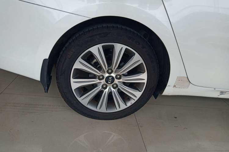 Used Kia K4 2017 1.8L Automatic GLS Special Exterior 8