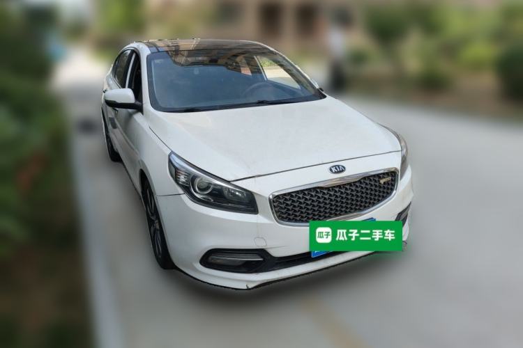 Used Kia K4 2017 1.6T Automatic T-DLX Turbo Front Right 45 Deg