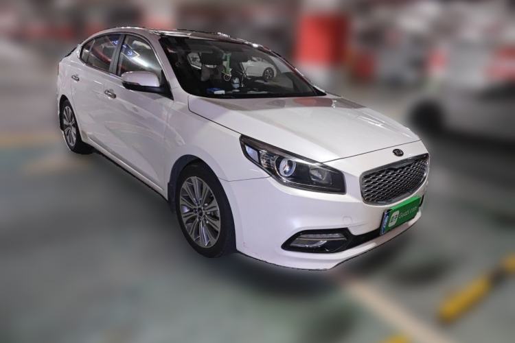 Used Kia K4 2017 1.8L Automatic GLS Special Front Right 45 Deg