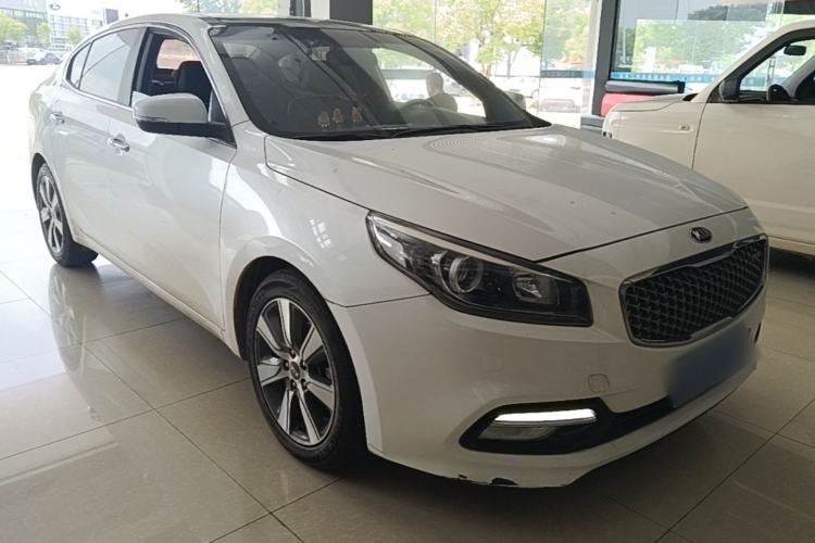 Used Kia K4 2017 1.6T Automatic T-DLX Turbo Front Right 45 Deg