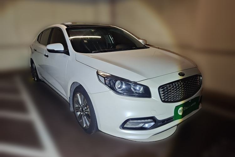 Used Kia K4 2017 1.8L Automatic DLX Special Front Right 45 Deg