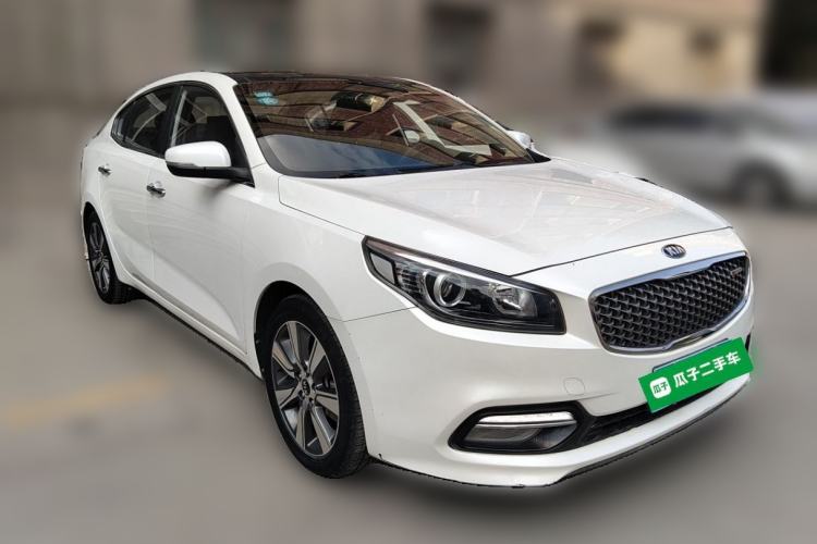 Used Kia K4 2017 1.6T Automatic T-DLX Turbo Front Right 45 Deg
