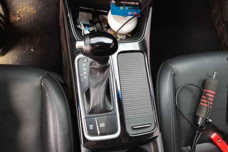 Used Kia K4 2017 1.8L Automatic GLS Special Gear Lever
