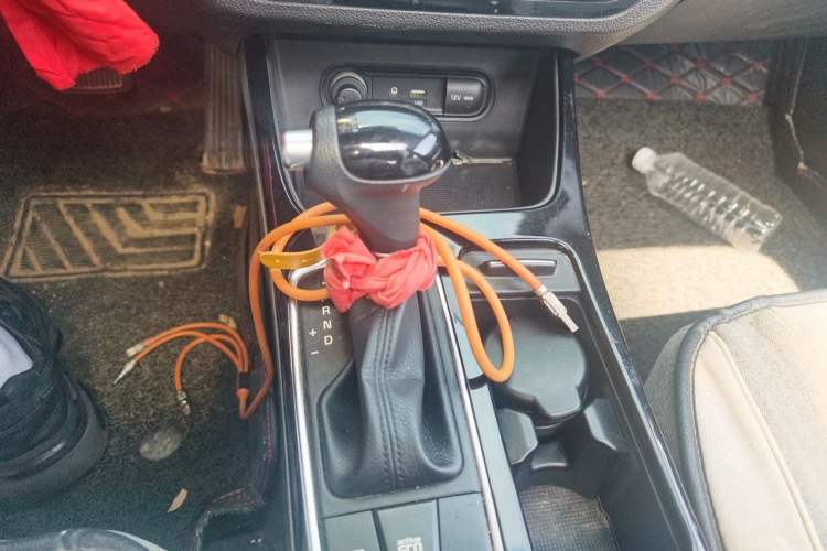 Used Kia K4 2017 1.8L Automatic GLS Special Gear Lever