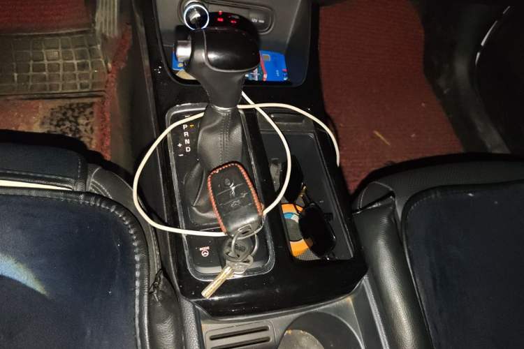 Used Kia K4 2017 1.6T Automatic T-DLX Turbo Gear Lever
