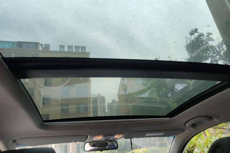 Used Kia K4 2017 1.6T Automatic T-DLX Turbo Headliner
