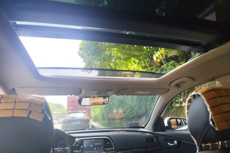 Used Kia K4 2017 1.8L Automatic GLS Special Headliner