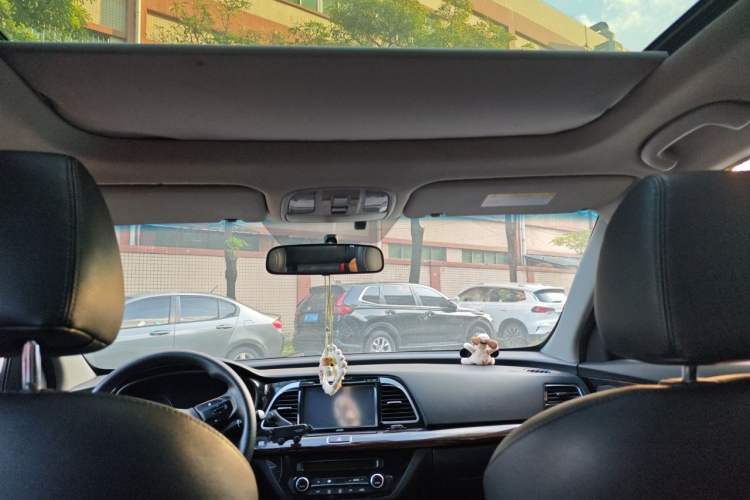 Used Kia K4 2017 1.8L Automatic GLS Special Headliner