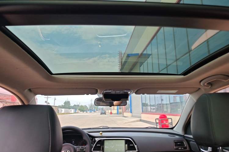 Used Kia K4 2017 1.8L Automatic GL Headliner