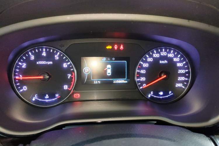 Used Kia K4 2017 1.8L Automatic DLX Special Instrument Cluster
