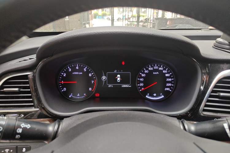 Used Kia K4 2017 1.8L Automatic DLX Special Instrument Cluster