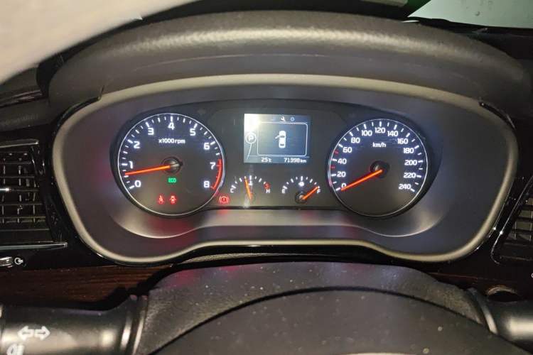 Used Kia K4 2017 1.8L Automatic GLS Special Instrument Cluster