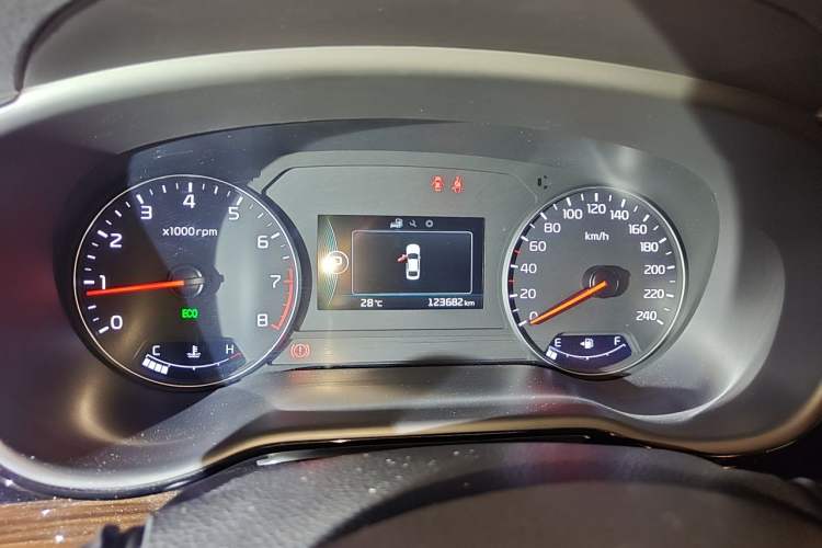 Used Kia K4 2017 1.8L Automatic DLX Special Instrument Cluster