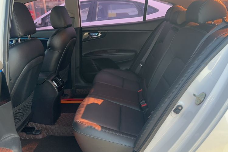 Used Kia K4 2017 1.8L Automatic GLS Special Interior 1
