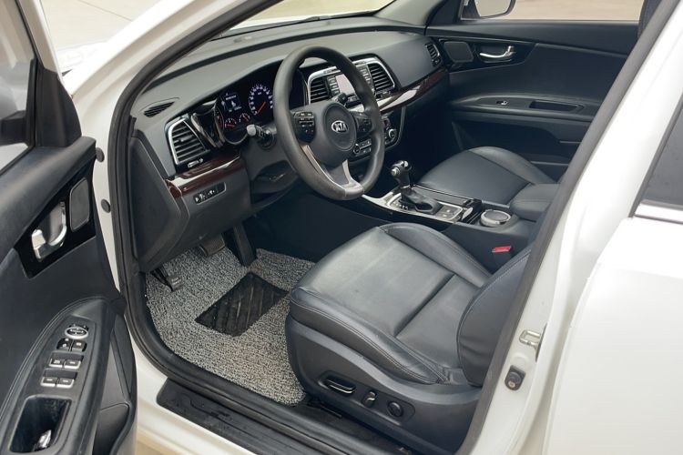 Used Kia K4 2017 1.8L Automatic GLS Special Interior 2