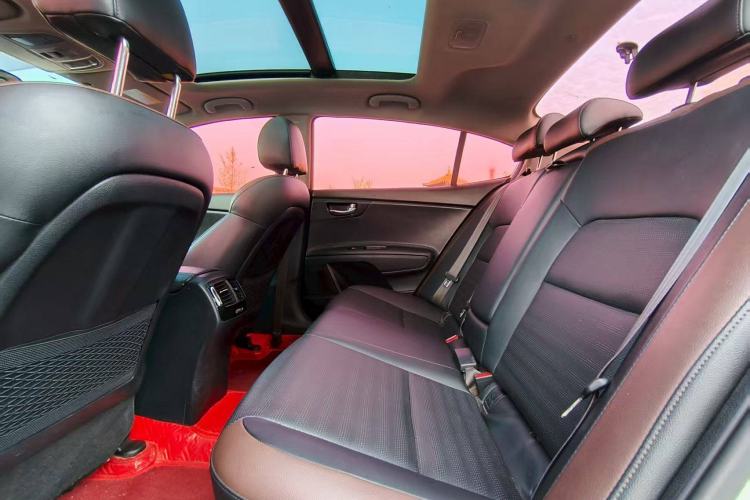 Used Kia K4 2017 1.8L Automatic GLS Special Interior 2