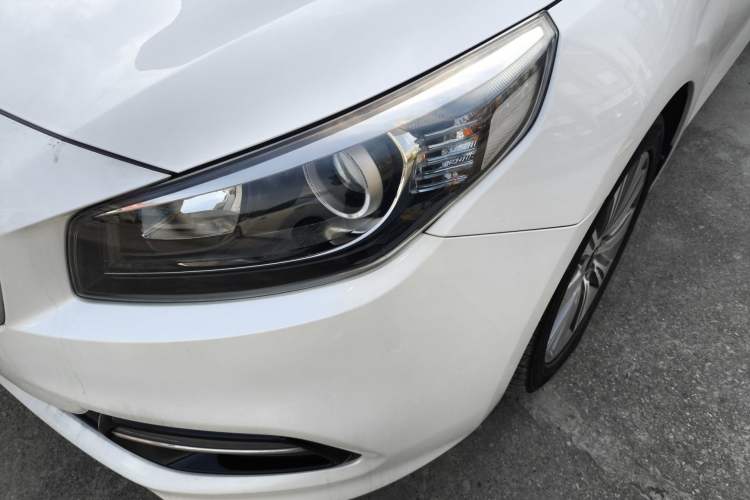 Used Kia K4 2017 1.8L Automatic DLX Special Left Front Headlight