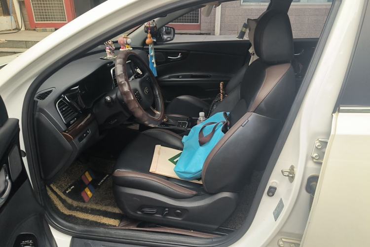 Used Kia K4 2017 1.8L Automatic DLX Special Left Front Seat