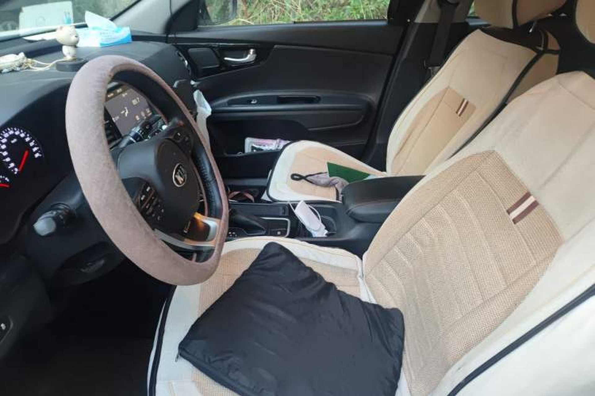 Used Kia K4 2017 1.6T Automatic T-DLX Turbo Left Front Seat