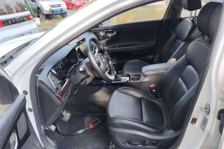 Used Kia K4 2017 1.8L Automatic GLS Special Left Front Seat