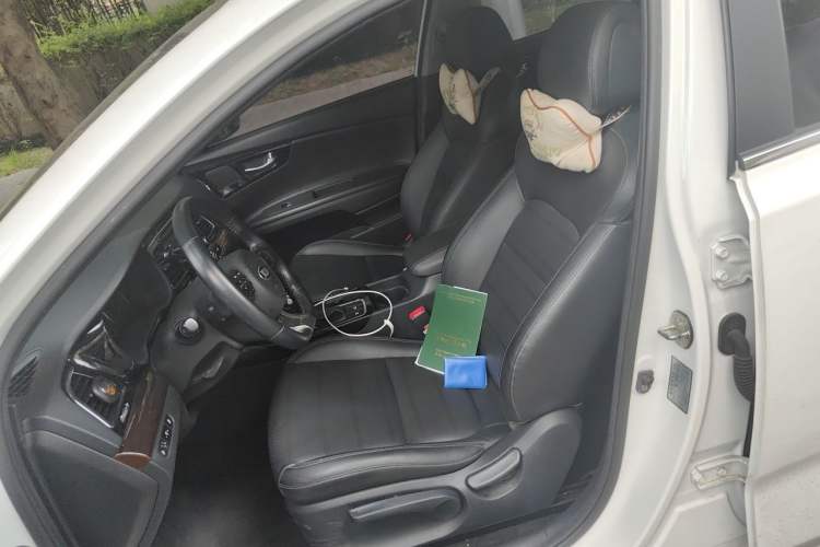 Used Kia K4 2017 1.6T Automatic T-DLX Turbo Left Front Seat