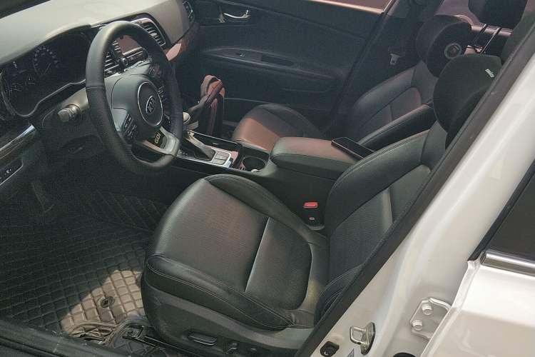 Used Kia K4 2017 1.8L Automatic GLS Special Left Front Seat
