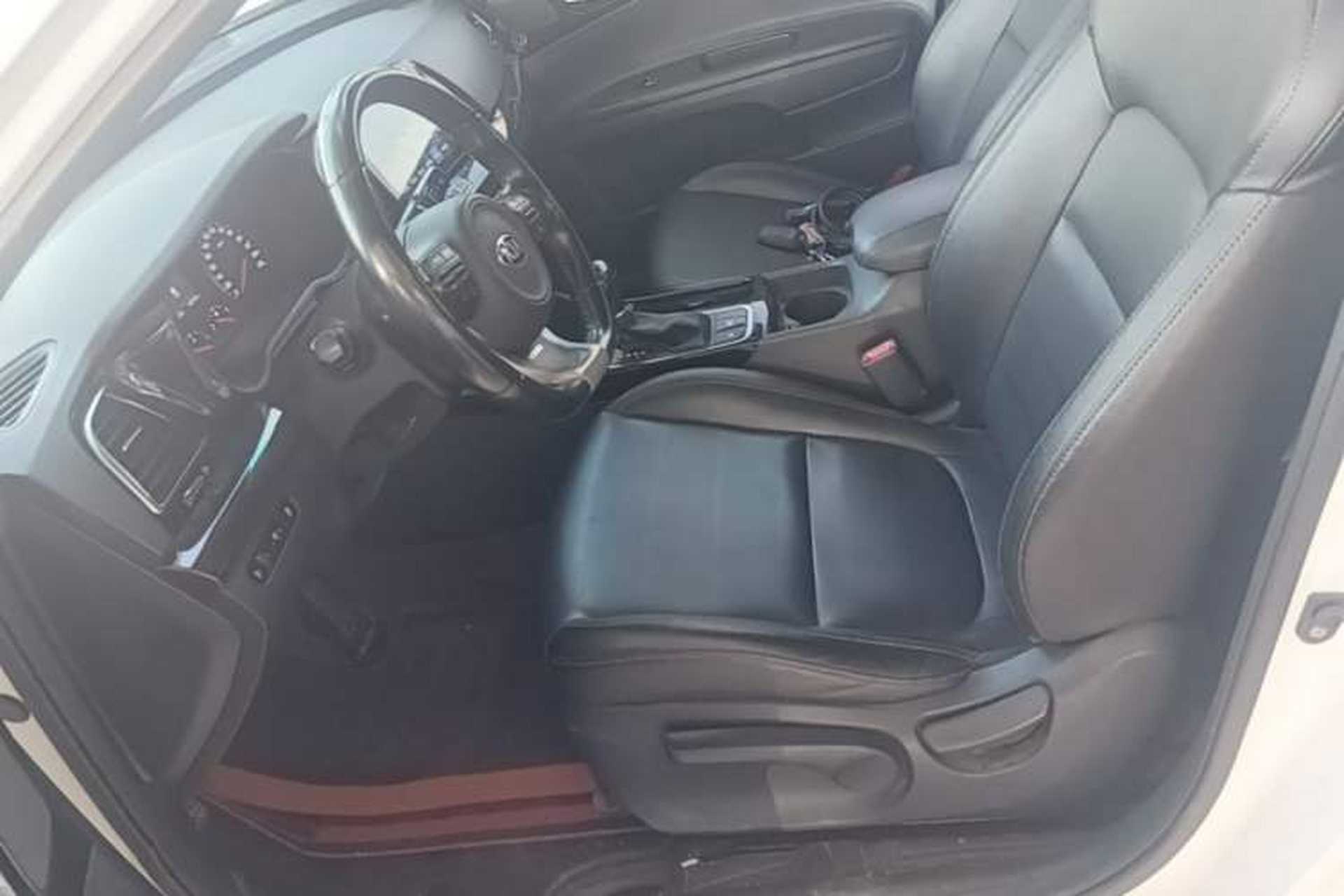 Used Kia K4 2017 1.6T Automatic T-DLX Turbo Left Front Seat
