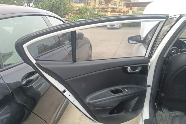 Used Kia K4 2017 1.8L Automatic GLS Special Left Rear Door Interior